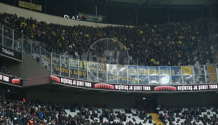 Fenerbahçe taraftarlarından Şenol Güneş'e küfür