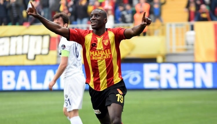 Göztepe - Demba Ba anlaşmasında Beşiktaş detayı