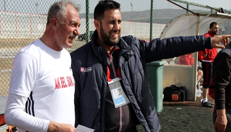 Kangal Belediye Başkanı Mehmet Öztürk sahaya indi