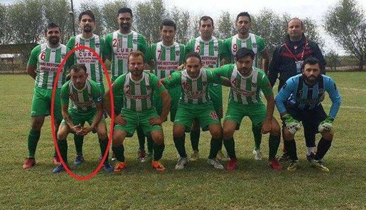 Manisa'da kalp krizi geçiren futbolcu yaşamını yitirdi