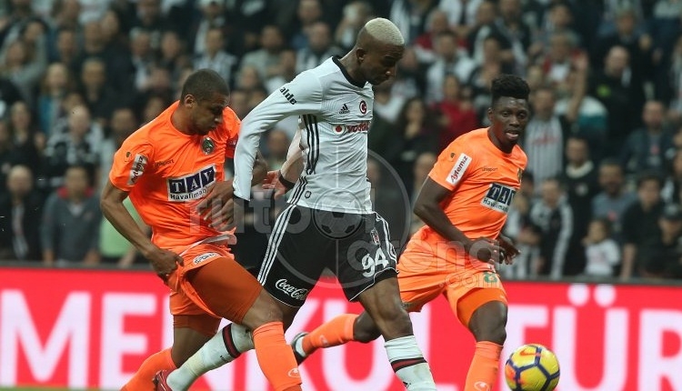 Talisca, Beşiktaş - Alanyaspor maçında sakatlandı! Korkutan görüntü