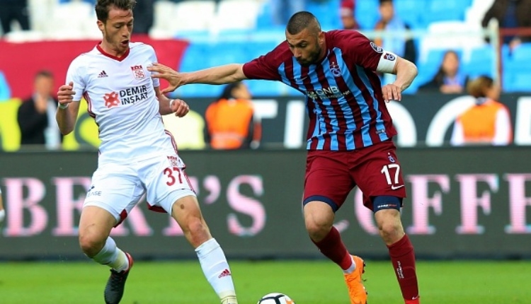 Burak Yılmaz, ligde 23. golünü attı! (Burak Yılmaz'ın Antalyaspor maçındaki penaltı golü)