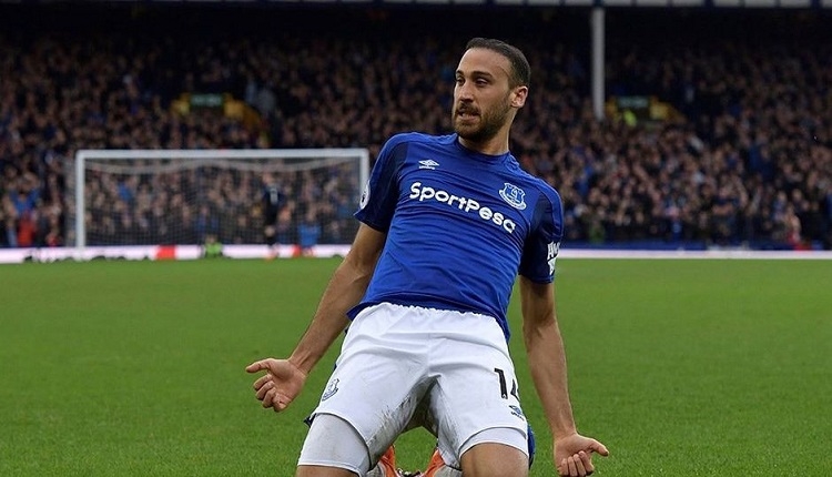 Cenk Tosun'dan Beşiktaş'a ilk bonus payı yolda