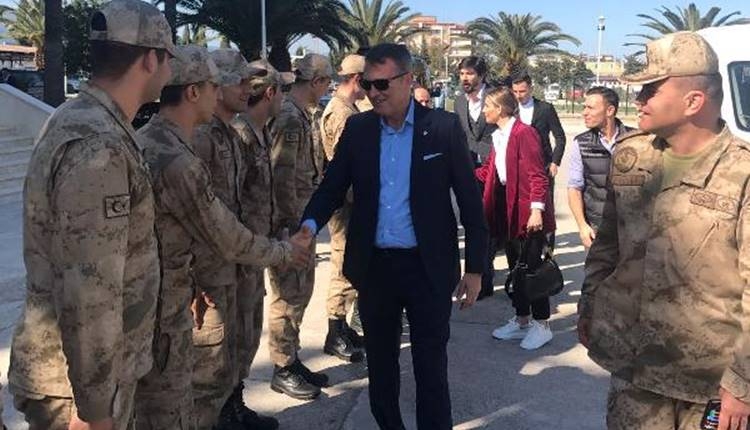 Fikret Orman ve Beşiktaşlı futbolculardan Mehmetçiklerimize ziyaret