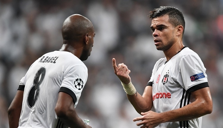 Ryan Babel ve Tosic'ten Şenol Güneş tepkisi