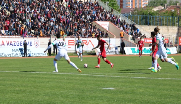 Silivrispor - Sakaryaspor maçı saat kaçta hangi kanalda? (CANLI)