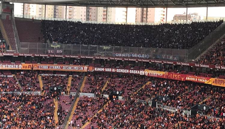 Uğur Demirok ve Selçuk İnan, TT Stadı'nda ıslıklandı