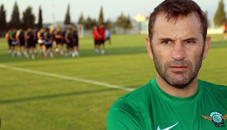 Akhisarspor Okan Buruk devam edecek