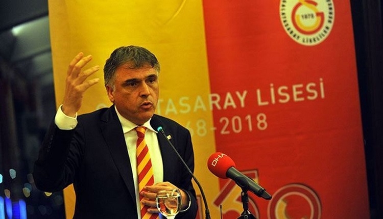 GS Haber: Ali Fatinoğlu Mustafa Cengiz'i tebrik edip salondan ayrıldı