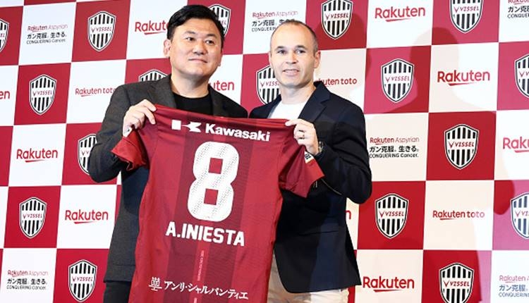 Andres İniesta resmen Vissel Kobe'de! Podolski'nin takımı...