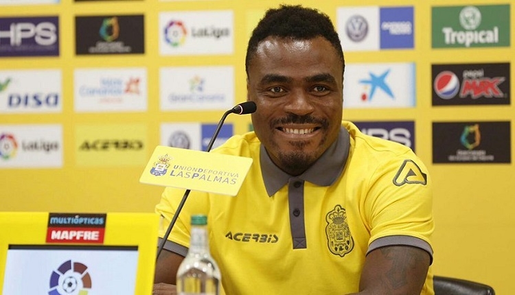 Emenike sonunda patladı: 