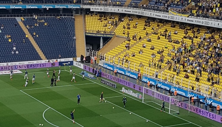 FB Haberi: Fenerbahçe tribünleri boş kaldı