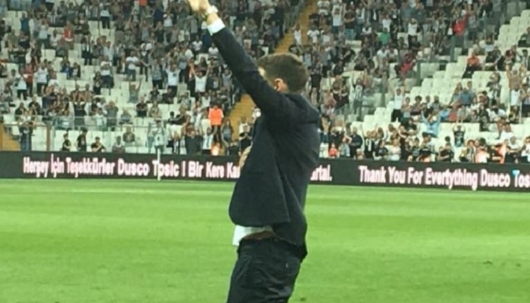 Tosic'ten Beşiktaş taraftarlarına veda!