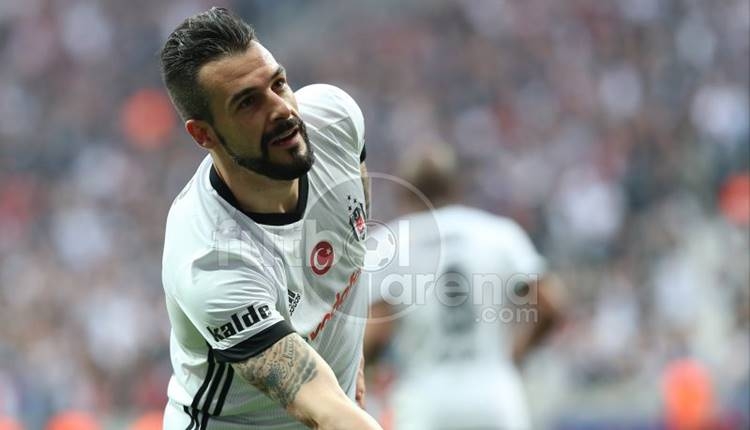 BJK Transfer: Alvaro Negredo satılacak mı? Negredo'ya Çin'den teklif