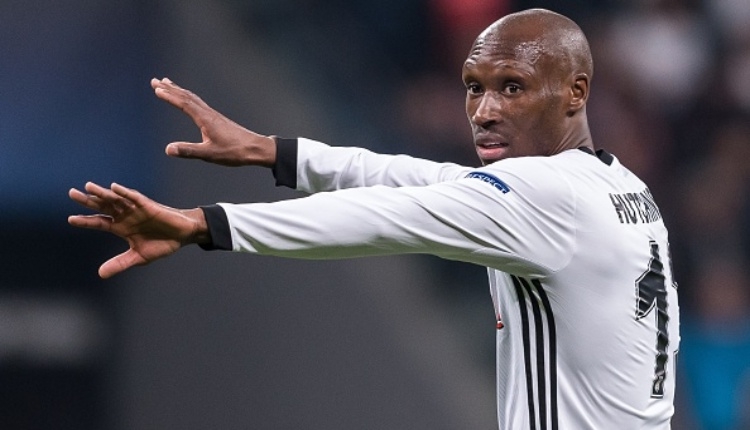 Atiba Hutchinson, Beşiktaş'tan ayrılıyor mu?