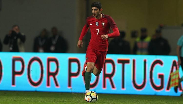 Portekiz'in gelecek vaat eden yıldızı Gonçalo Guedes