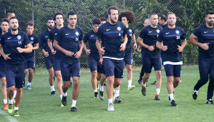 ADS Haberleri: Adana Demirspor, Hakan Kutlu ile ilk idmanını yaptı