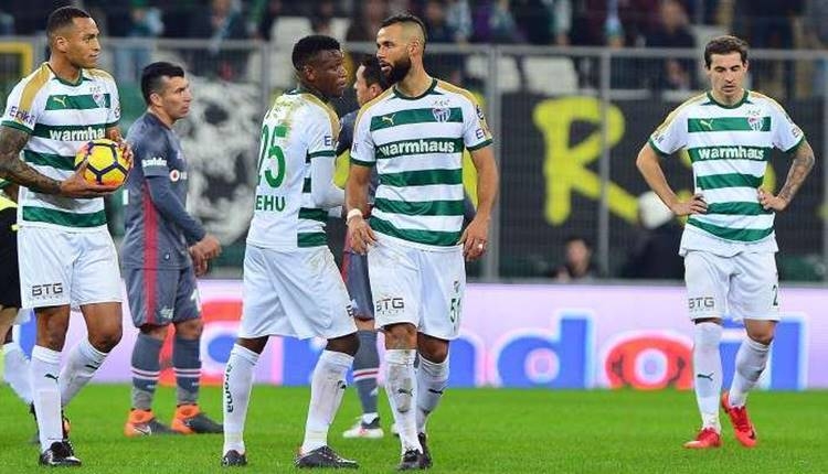 Bursaspor'da John Bostock yolcu!