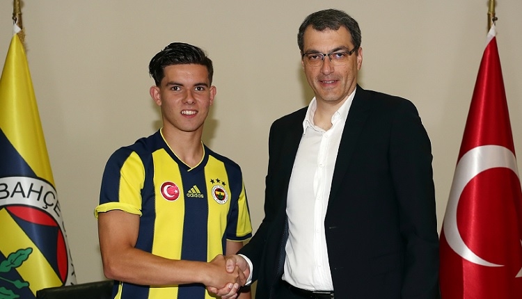 Ferdi Kadıoğlu resmen Fenerbahçe'de! İşte ilk sözler