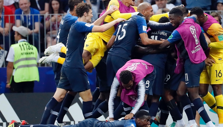 Fransa tarihinde ikinci kez Dünya Kupası şampiyonu oldu
