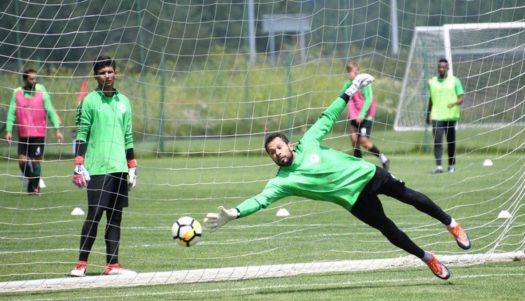 Konyaspor Politehnica hazırlık maçı CANLI İZLE