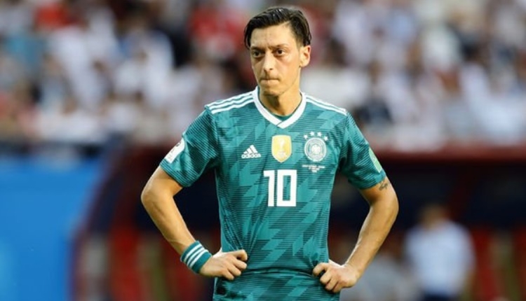 Mesut Özil'e verilen ultimatom ne? Mesut Özil neden eleştiriliyor? Mesut Özil milli takımı bıraktı mı?