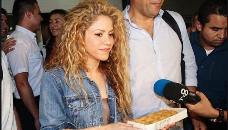 Shakira Vodafone Park'taki konser için İstanbul'a geldi