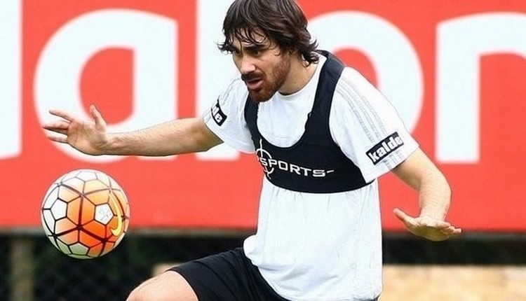 BJK Transfer: Beşiktaş, Veli Kavlak'ın sözleşmesini feshetti