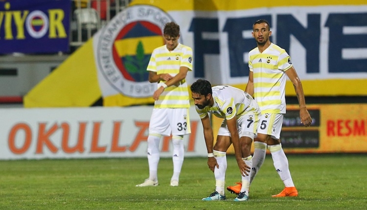 FB Haberi: Fenerbahçe aldığı mağlubiyetle 21 sene öncesine döndü