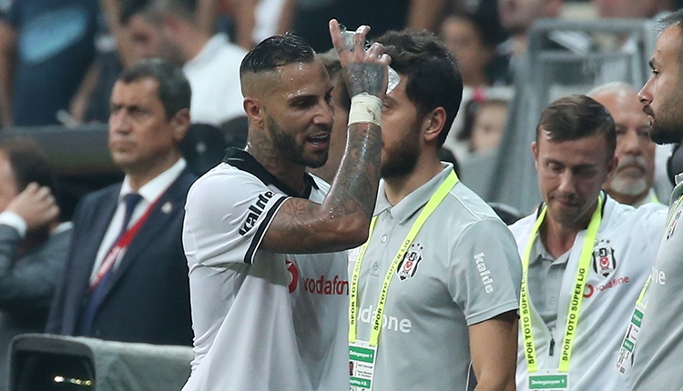 BJK Haber: Quaresma oyundan çıktıktan sonra sinirlendi