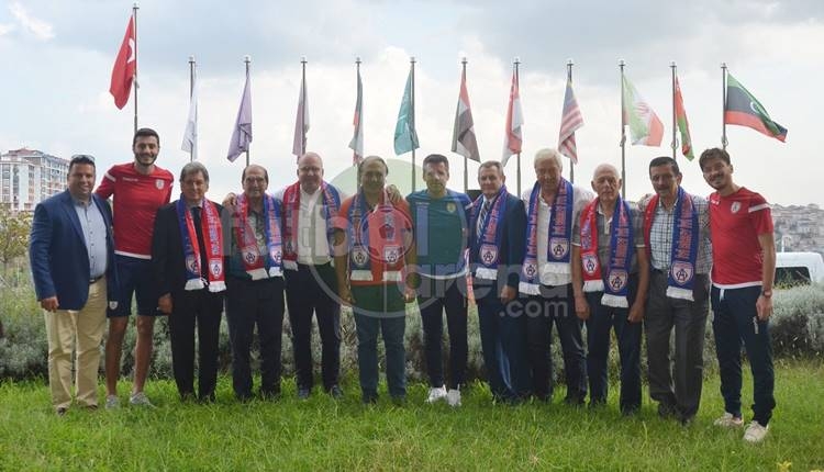 Beşiktaş - Altınordu maçları anısına plaket