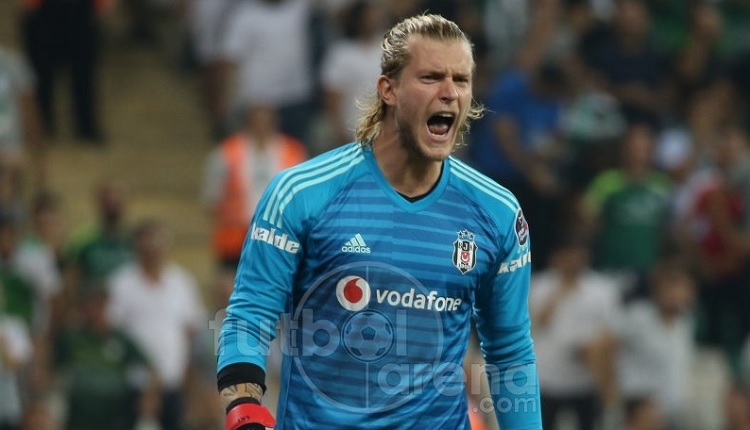 Bursaspor taraftarlarından Karius'a pet şişe