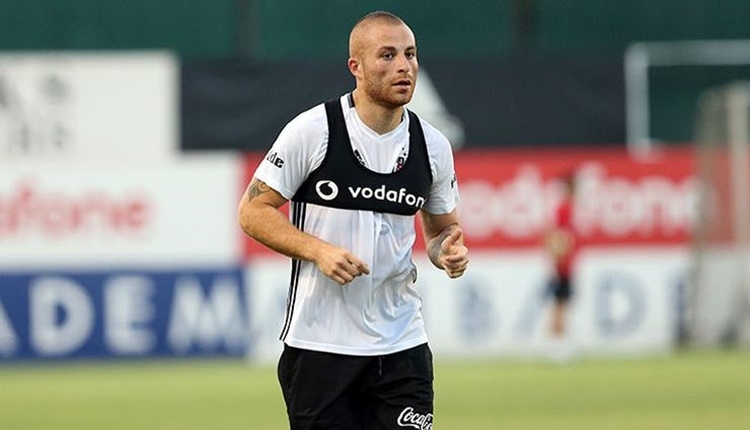 Gökhan Töre, Şenol Güneş'ten forma bekliyor!