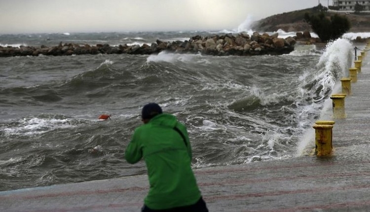 İzmir hava durumu 30 Eylül Pazar (İzmir kasırga ve yağmur başladı mı?)