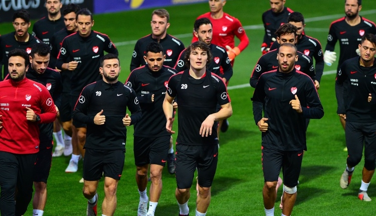 A Milli Takım, Bosna Hersek maçı hazırlıklarını sürdürdü