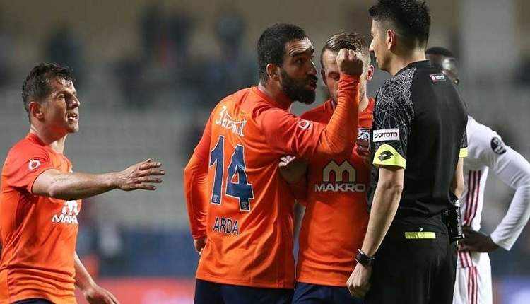 Arda Turan Başakşehir - Kayserispor maçının kadrosuna alındı