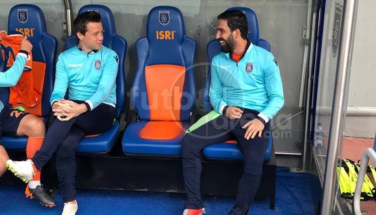 Arda Turan aylar sonra kadroda! FutbolArena görüntüledi