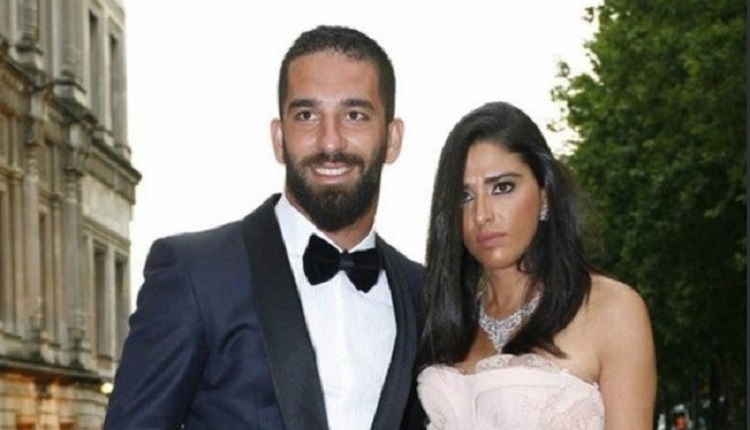 Arda Turan'ın oğlu Hamza Arda Turan dünyaya geldi