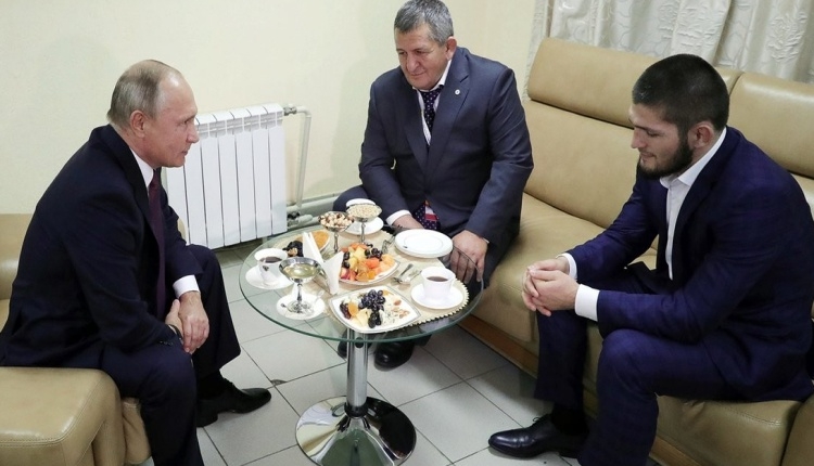 Putin, Khabib Nurmagomedov ile bir araya geldi