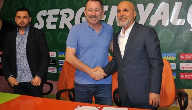 Alanyaspor'da Sergen Yalçın Fenerbahçe maçında tribünde olacak