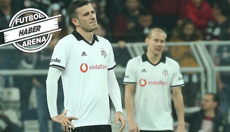 Beşiktaş taraftarlarından Oğuzhan Özyakup'a protesto