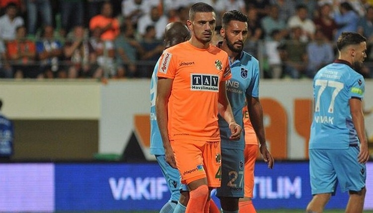 Merih Demiral'dan Fenerbahçe itirafı! 'Güvenilmiyordu'