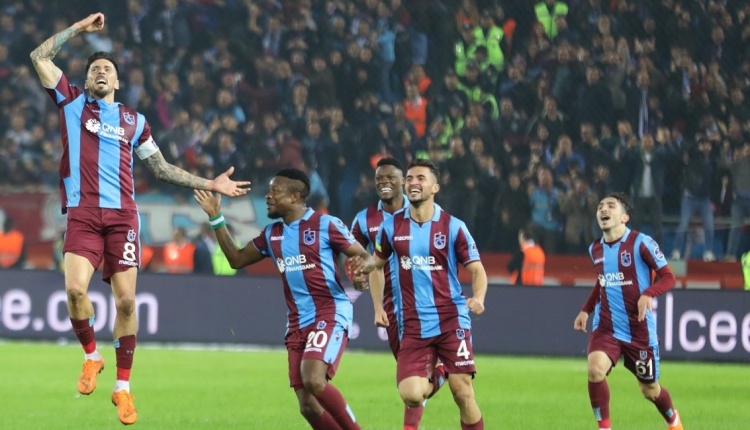 Trabzonspor 8 yıl aradan sonra Fenerbahçe'yi mağlup etti