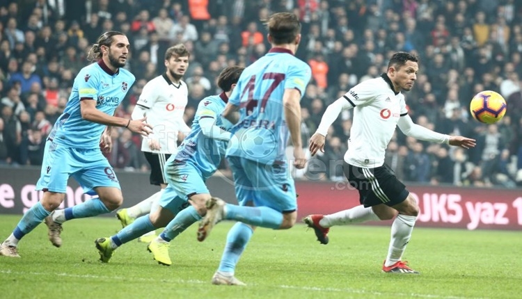 Beşiktaş 2 - 2 Trabzonspor maçın özeti ve golleri (İZLE)