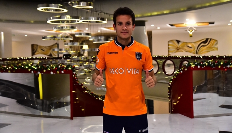 Başakşehir Alican Özfesli transferini açıkladı! FutbolArena duyurmuştu