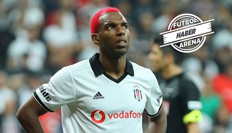 Ryan Babel Fulham ile anlaştı! Beşiktaş'ta ayrılık