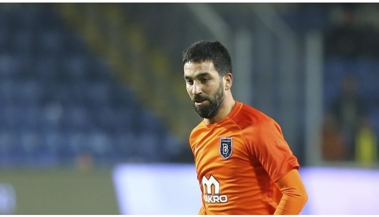 Arda Turan'dan Galatasaray ve Beşiktaş'a şampiyonluk mesajı