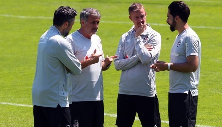 Beşiktaş'ın yeni teknik direktör adayı transfer raporunu hazırladı! İşte ayrılacaklar