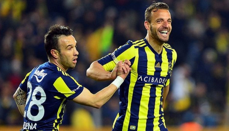 Fenerbahçe, Soldado ve Valbuena ile masaya oturuyor