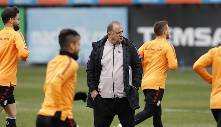 Galatasaray'da Fatih Terim'in üstünü çizdiği 2 futbolcu